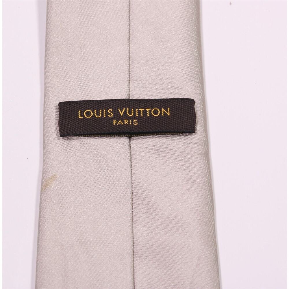 Louis Vuitton Solid Silver Gray Silk Necktie Tie … - image 6